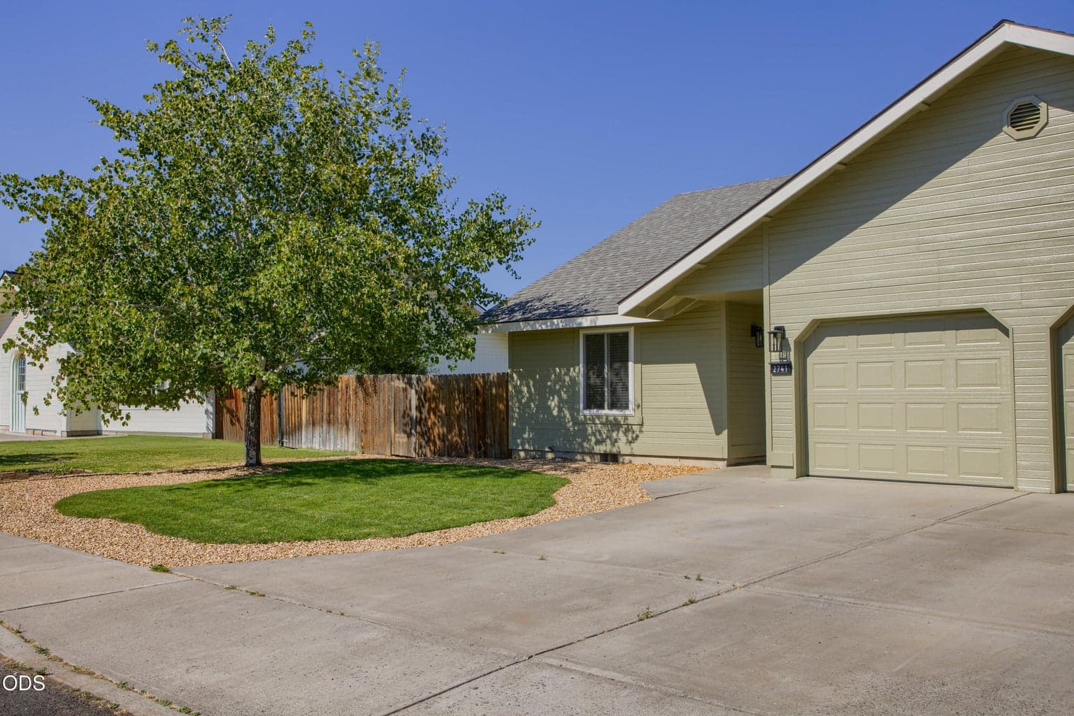 Photo of 2741 28th Street 2 of 37