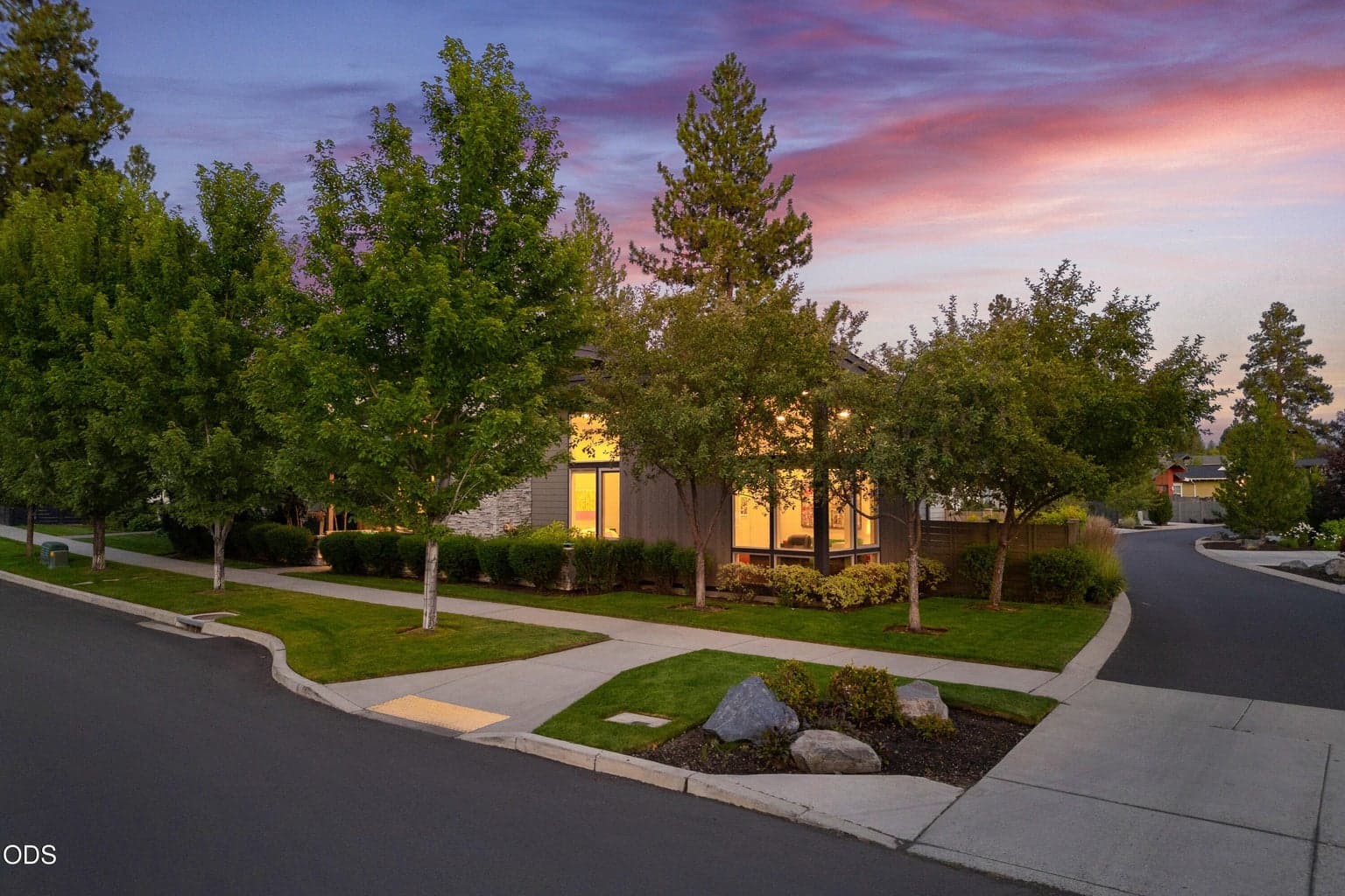 Photo of 2749 NW Shields Drive 45 of 49