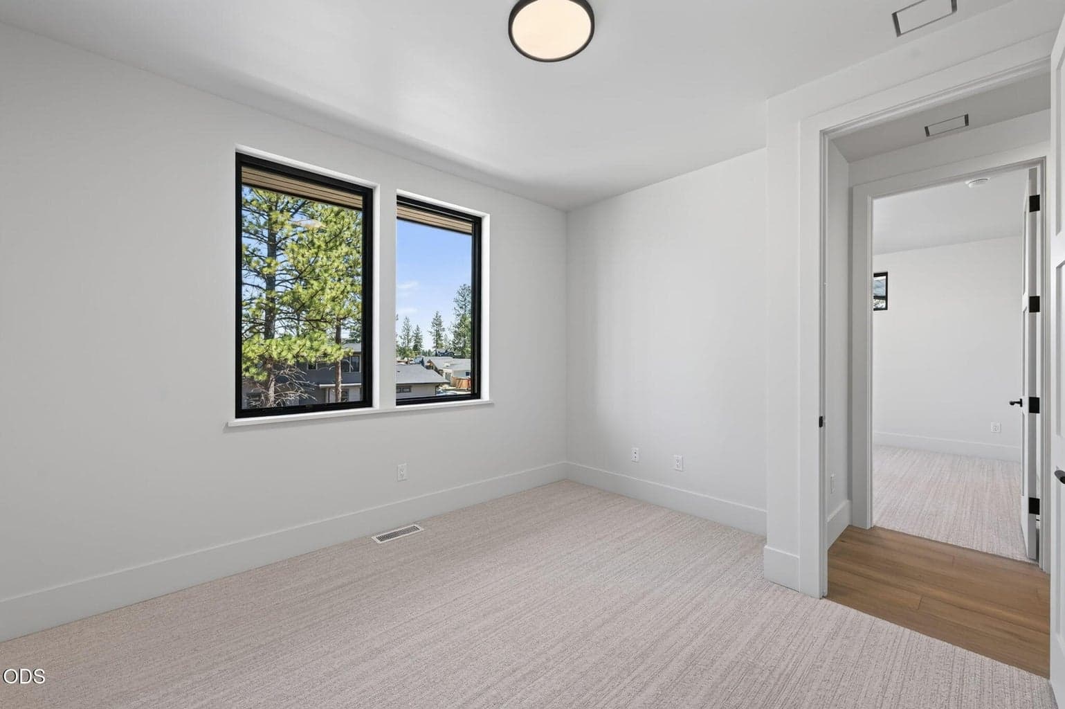 Photo of 3437 NW Celilo Lane 54 of 84
