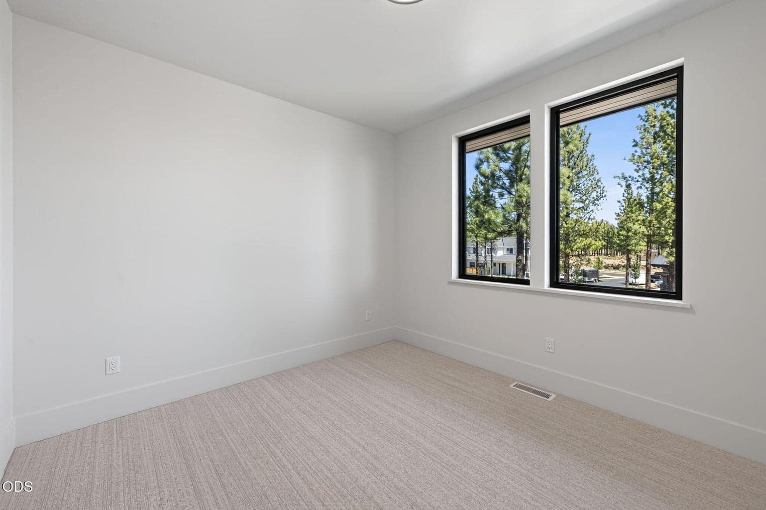 Photo of 3437 NW Celilo Lane 55 of 84