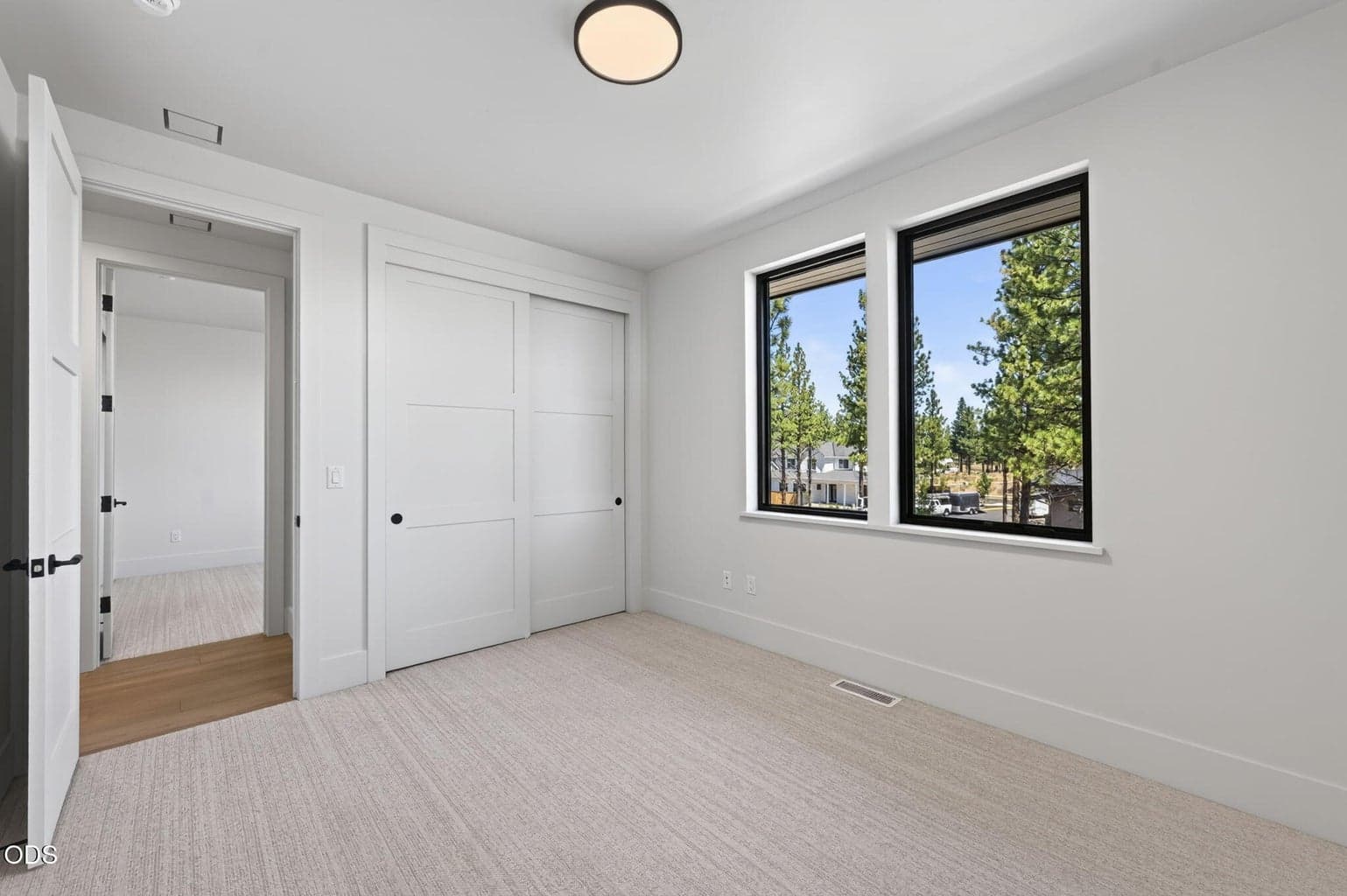 Photo of 3437 NW Celilo Lane 56 of 84