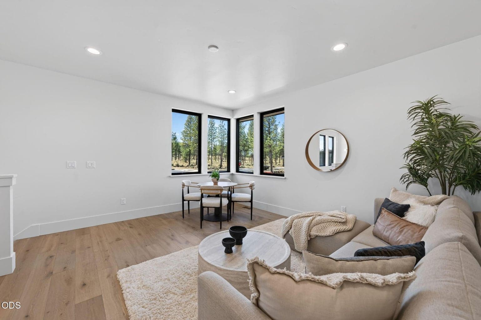 Photo of 3437 NW Celilo Lane 49 of 84