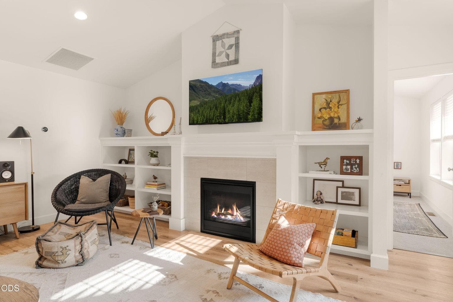 Photo of 320 NW 33rd Street 16 of 33