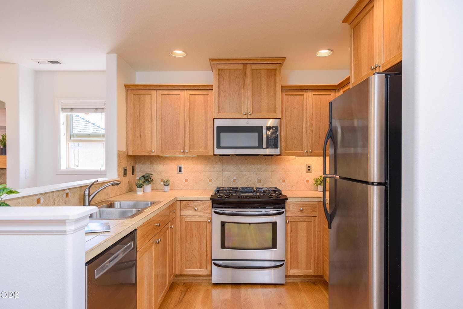 Photo of 20289 Schaeffer Drive 16 of 35