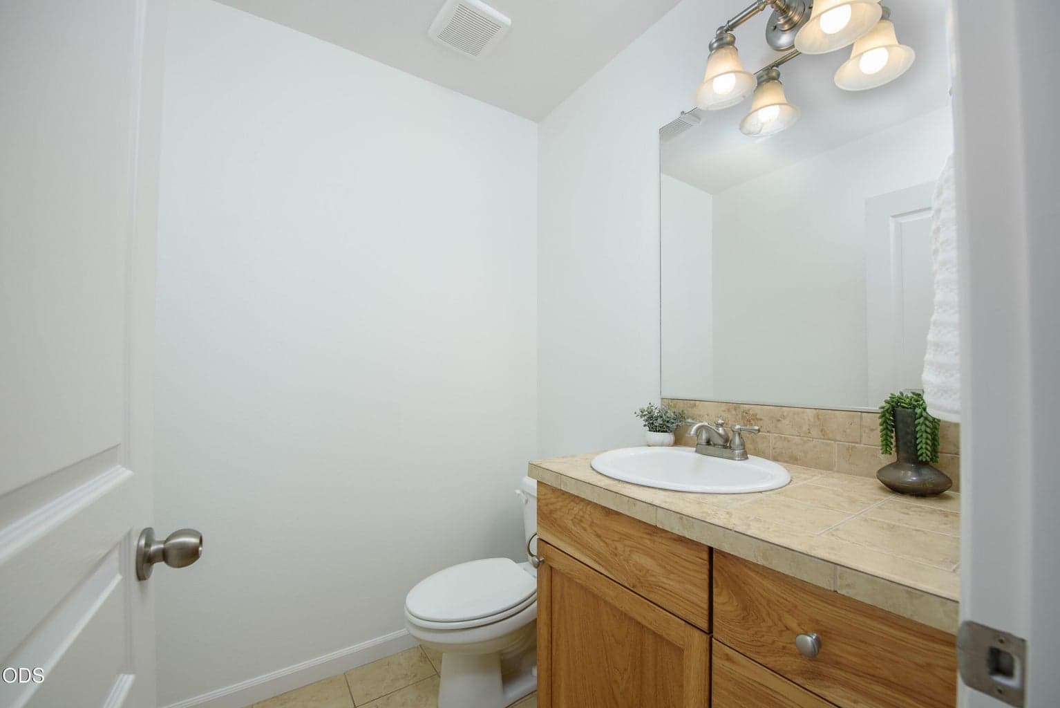 Photo of 20289 Schaeffer Drive 21 of 35