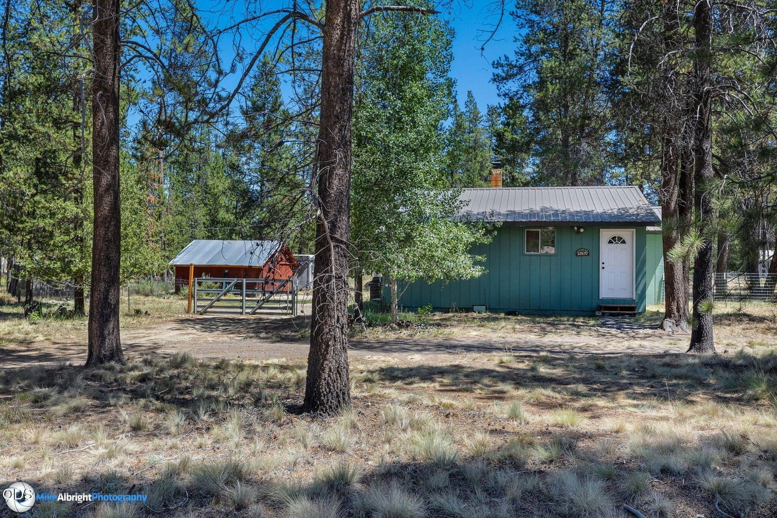 Photo of 52670 Antler Lane 2 of 32