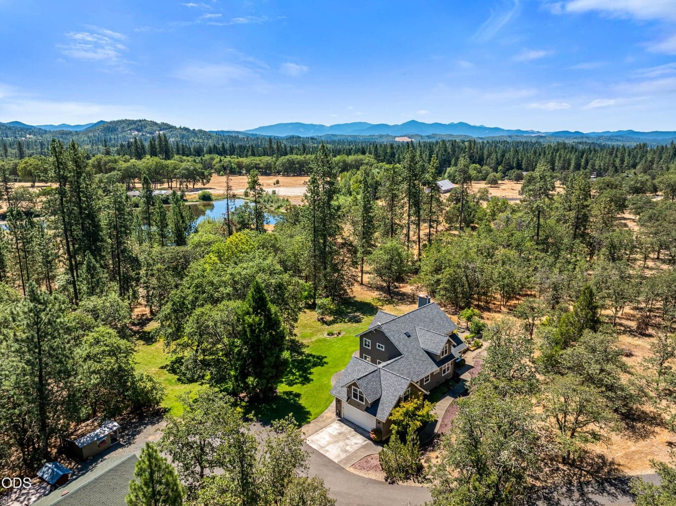Photo of 375 Mountain Paradise Drive 3 of 57