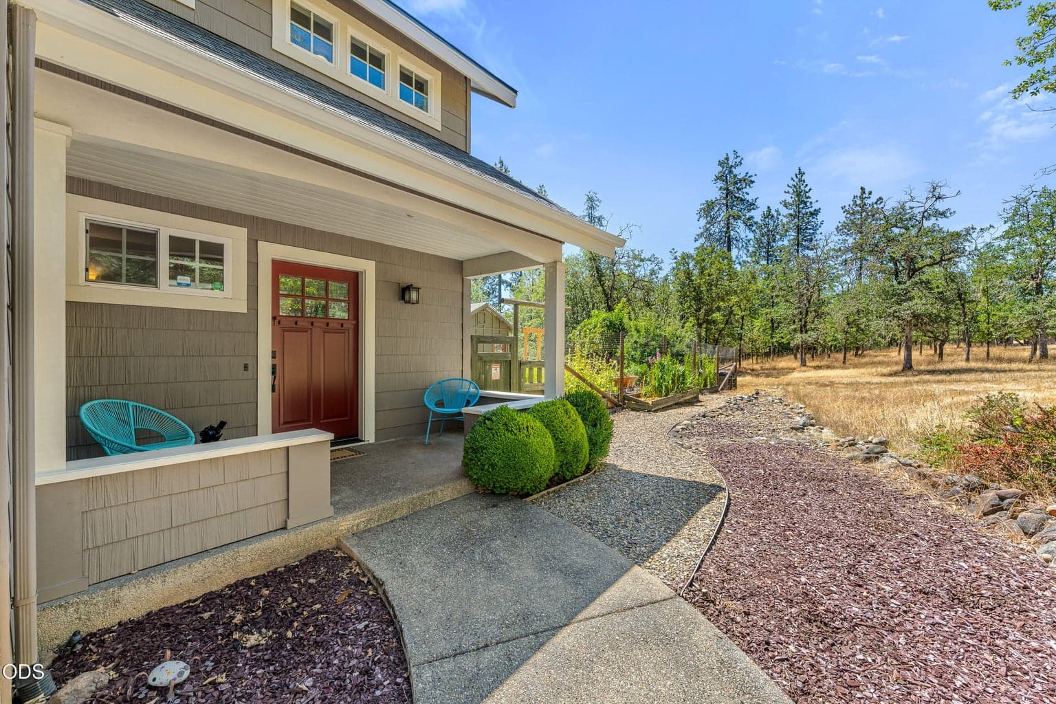 Photo of 375 Mountain Paradise Drive 6 of 57