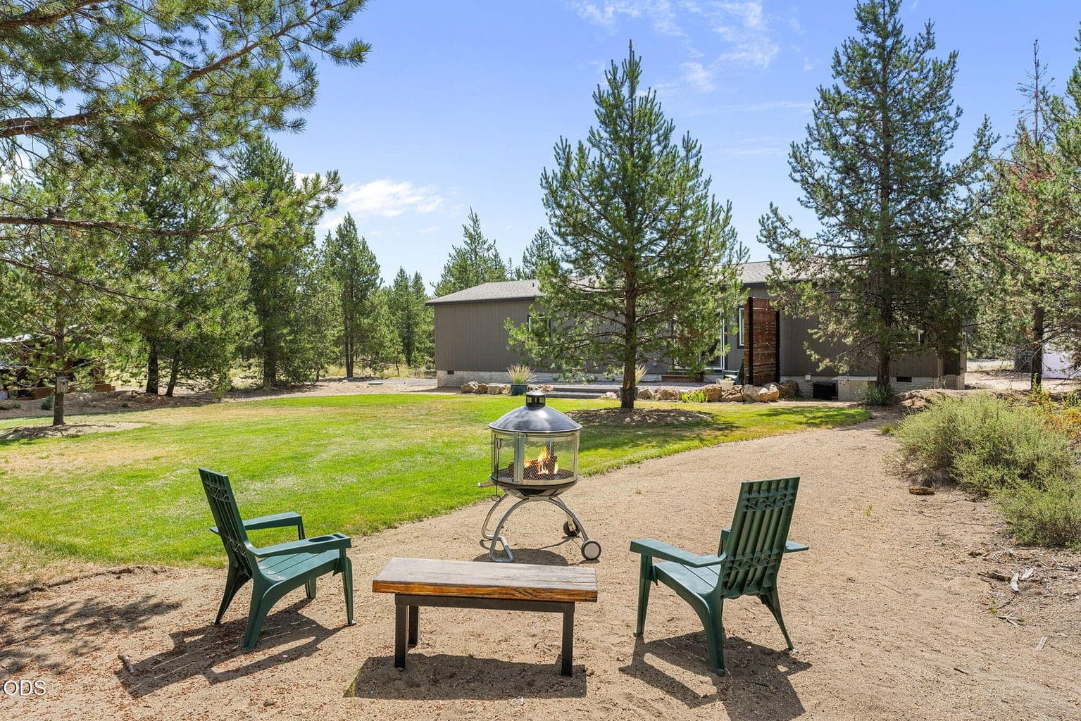 Photo of 219 Tumbo Drive 2 of 42