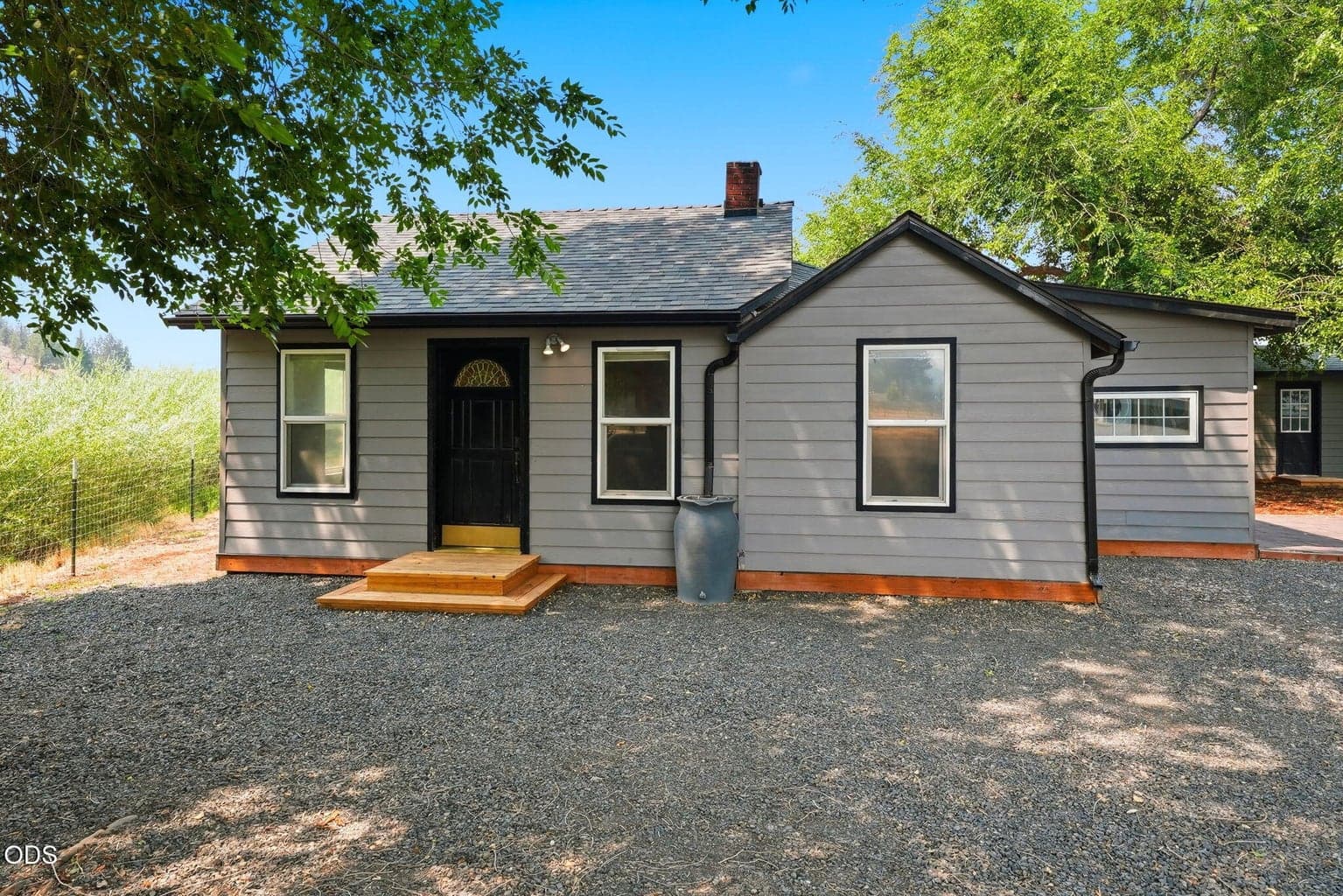 Photo of 1475 Carey Foster Road 5 of 83