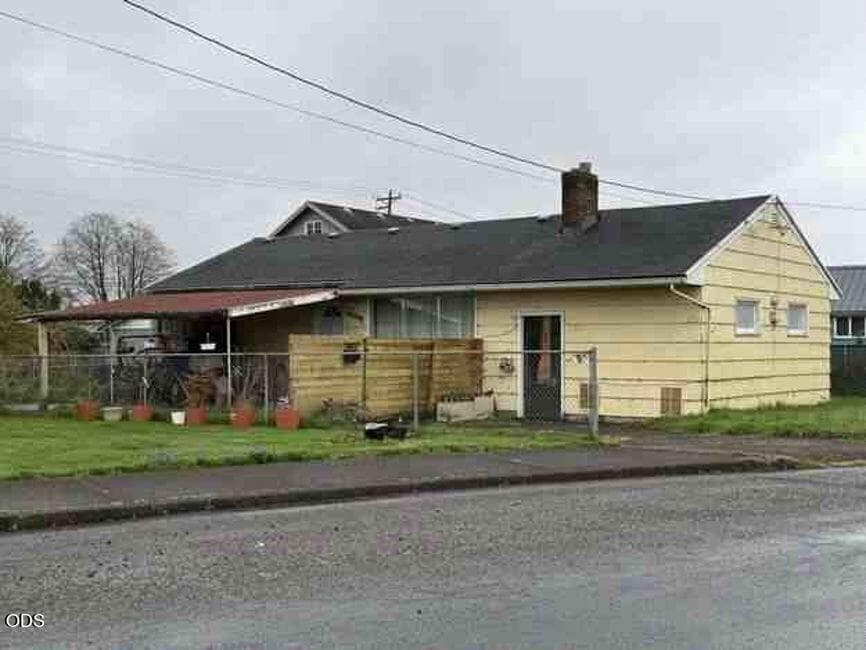 Photo of 2407 10th Street 1 of 3
