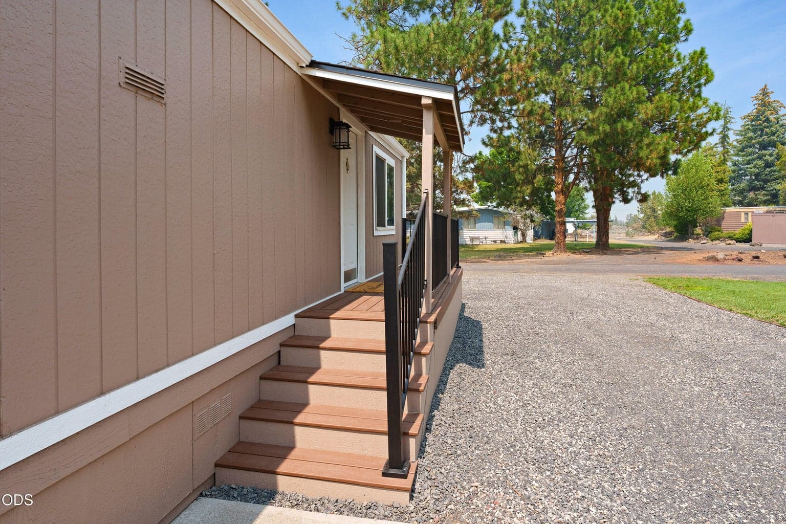 Photo of 5063 Highway 97 3 of 28
