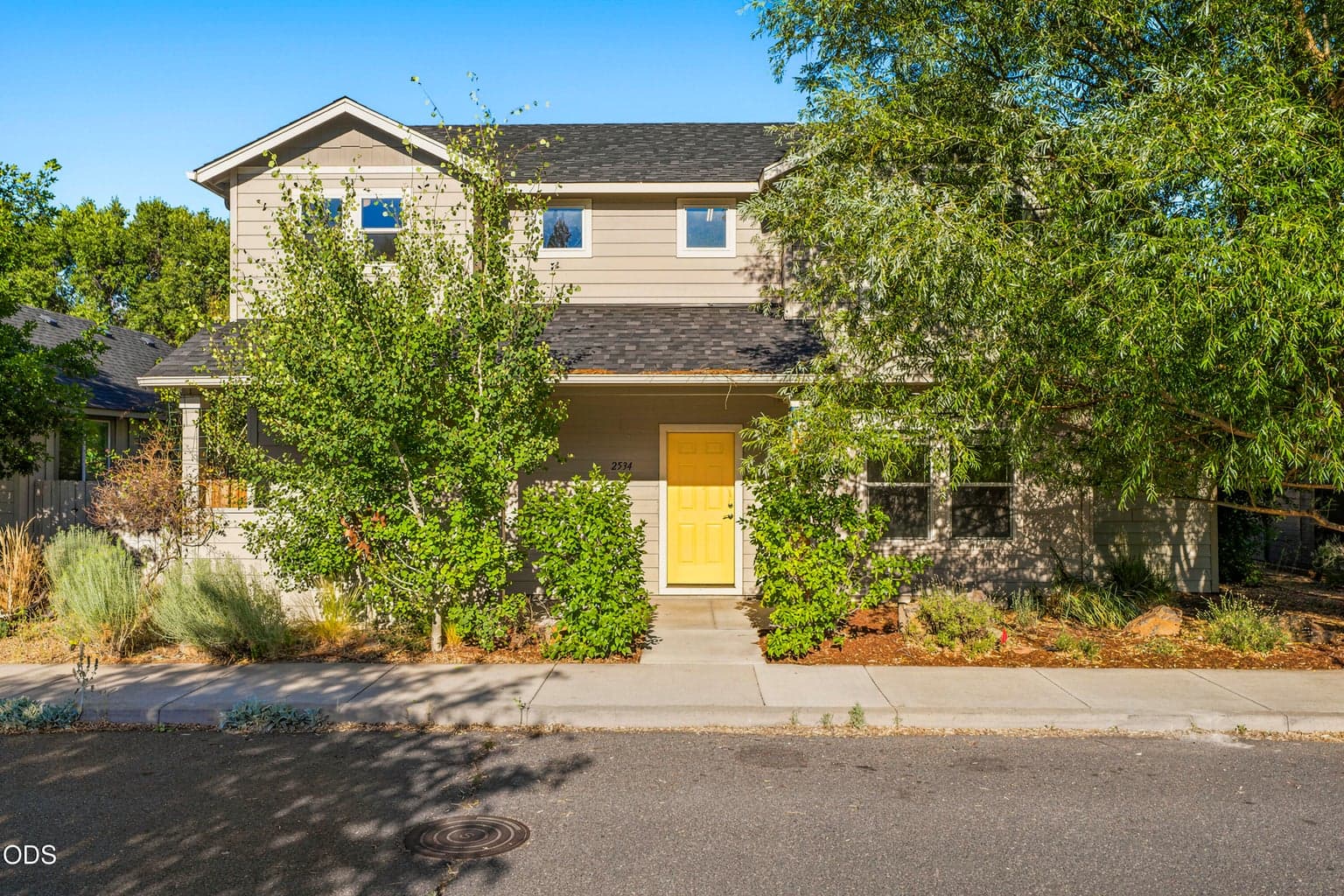 Photo of 2534 Cretia Court 1 of 45