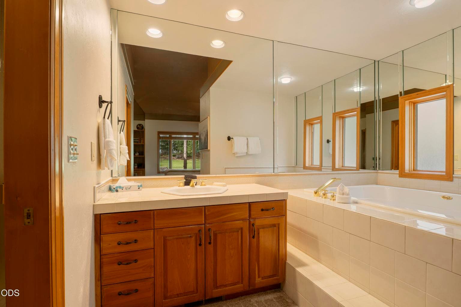 Photo of 57006 Peppermill Circle 16 of 21