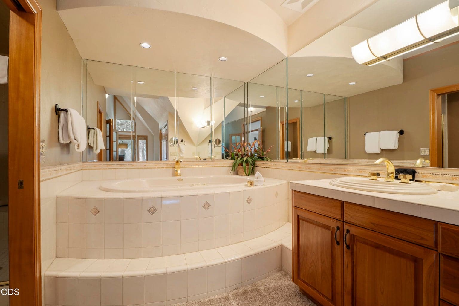 Photo of 57006 Peppermill Circle 19 of 21