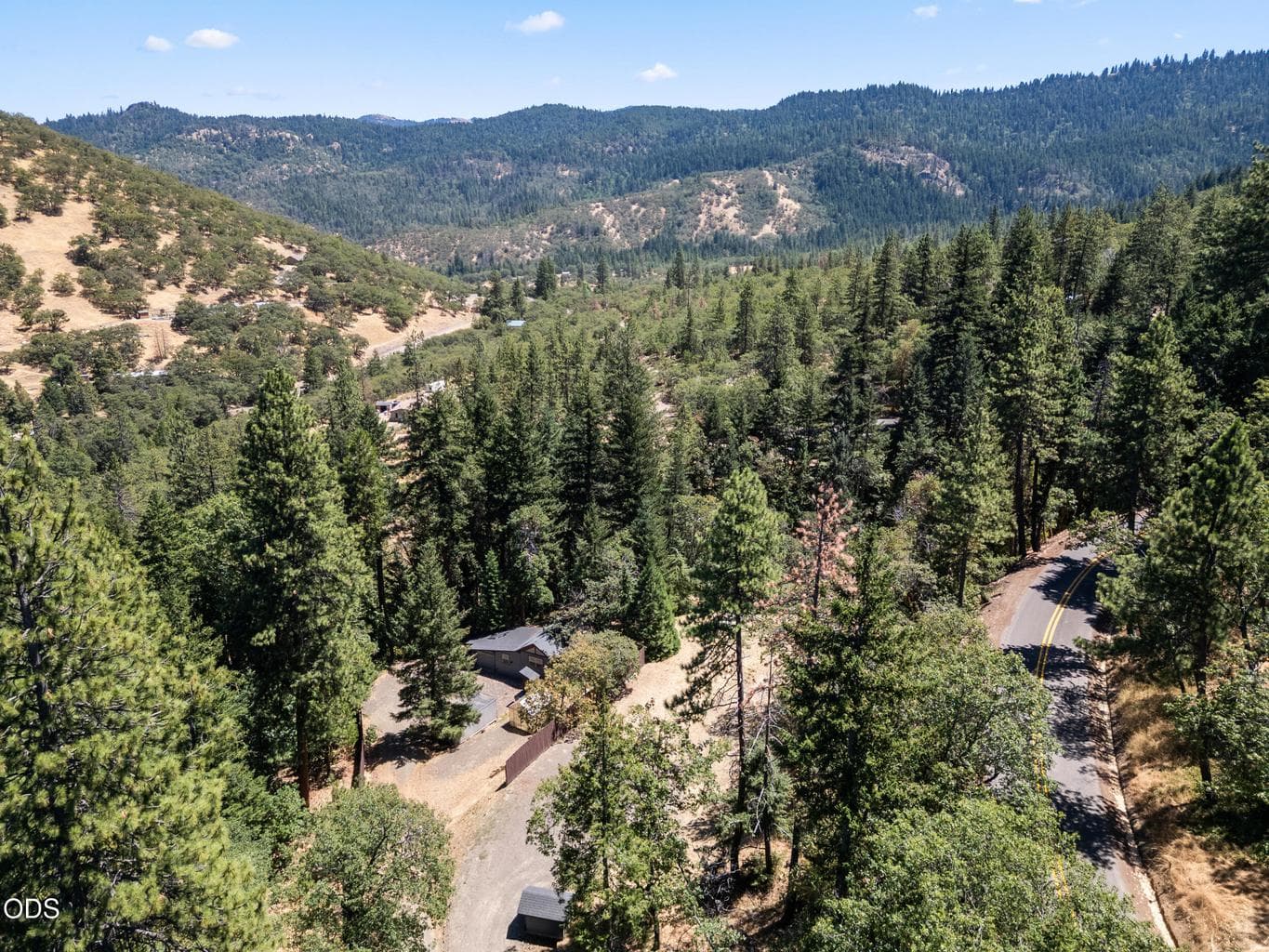 Photo of 4712 Old Highway 99 4 of 37