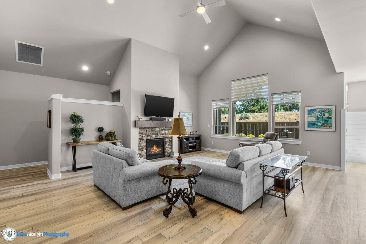 Photo of 4408 SW 36th Street 5 of 46