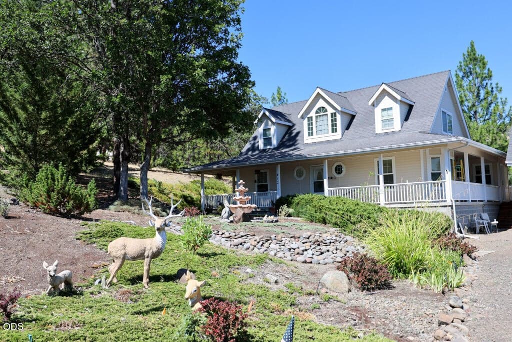 Photo of 412 Country Court 1 of 27