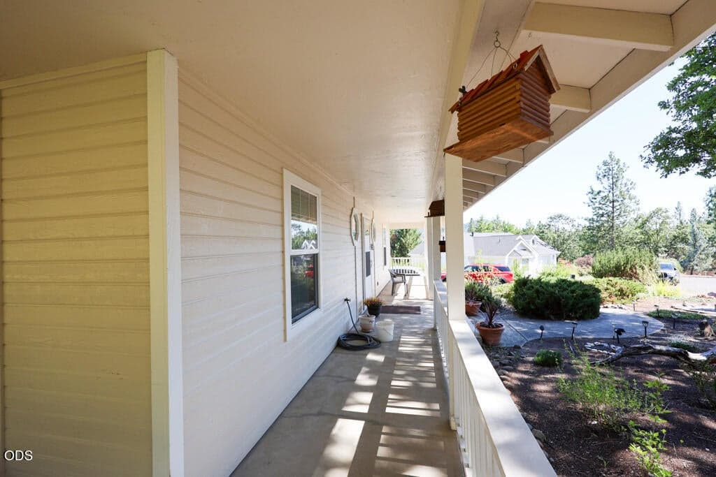 Photo of 412 Country Court 3 of 27