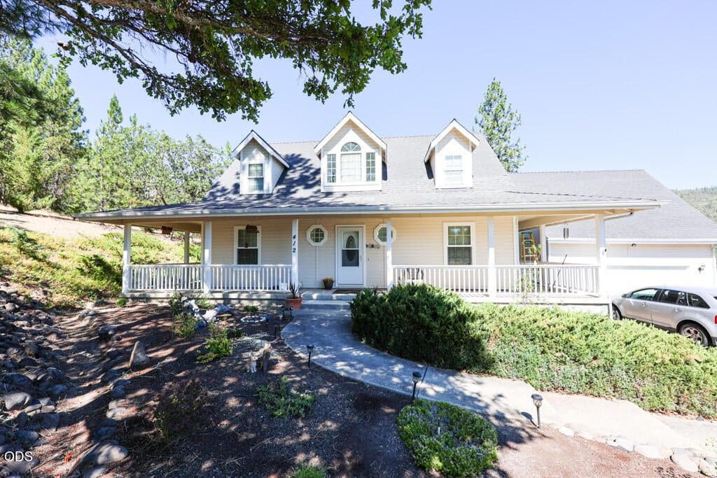 Photo of 412 Country Court 4 of 27