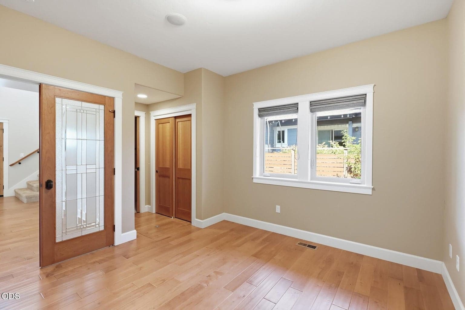Photo of 810 NW John Fremont Street 22 of 61