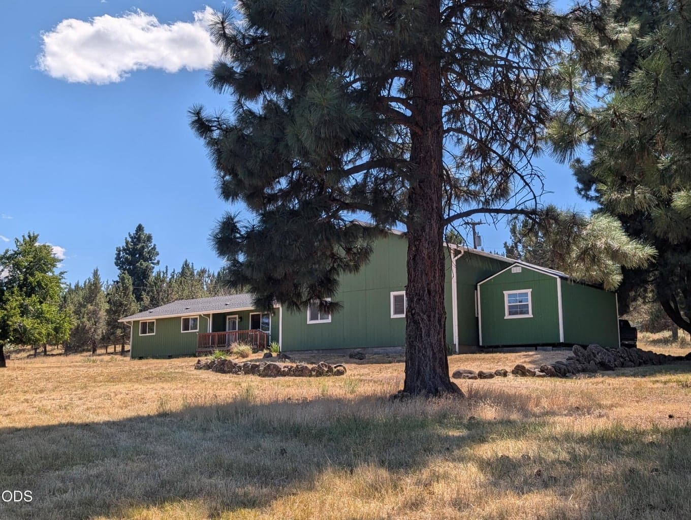 Photo of 15527 Buck Road 5 of 38