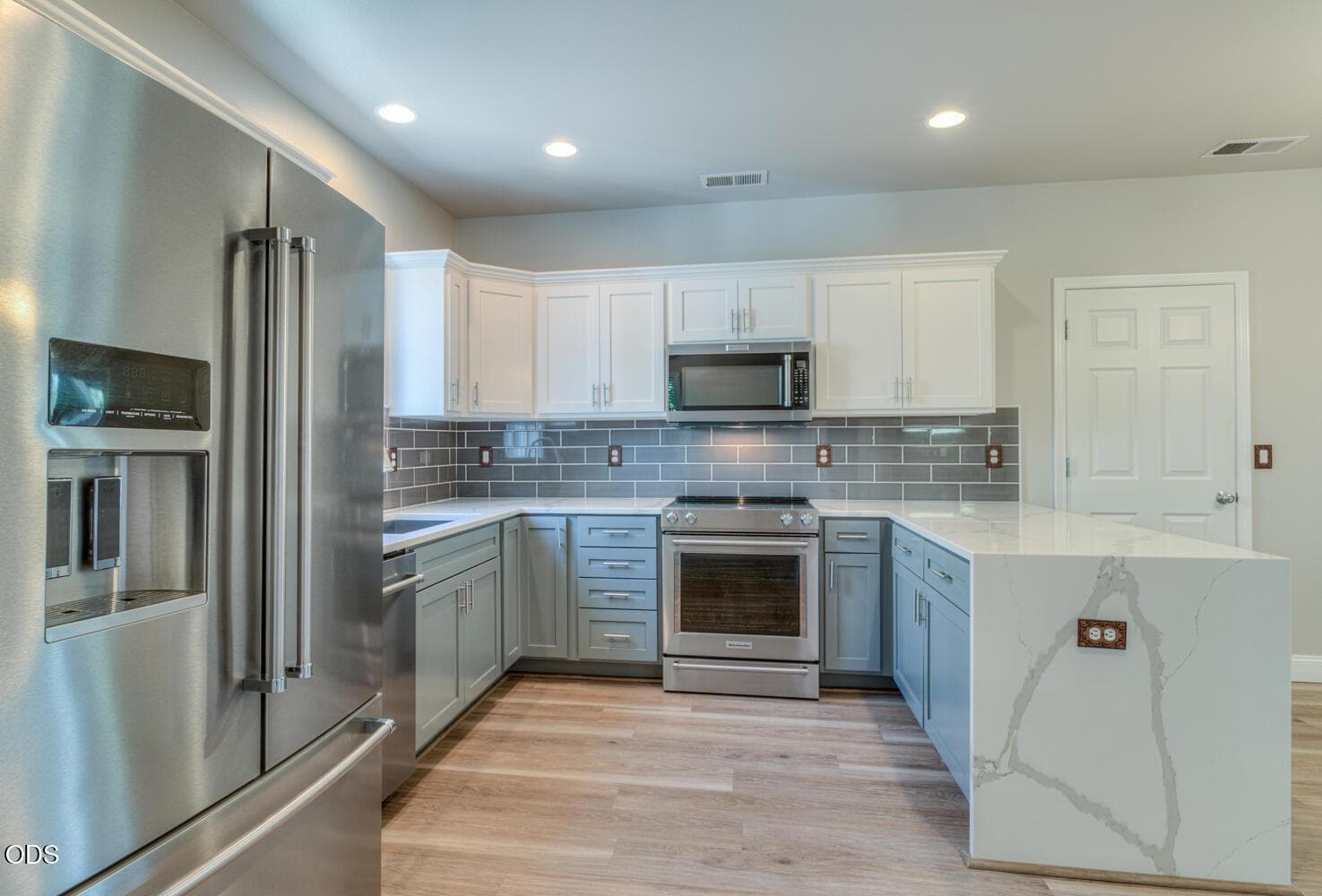 Photo of 1320 NE 3rd Street 13 of 35