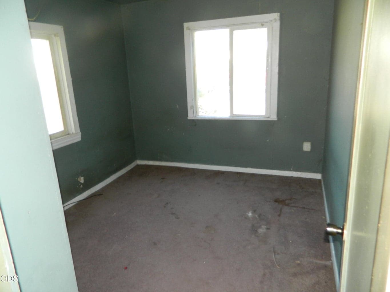 Photo of 1312 Worden Avenue 4 of 11