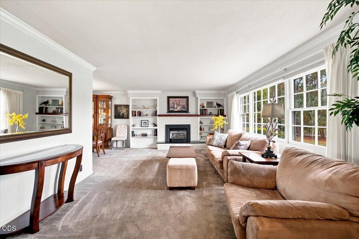Photo of 1112 26th Avenue 3 of 33