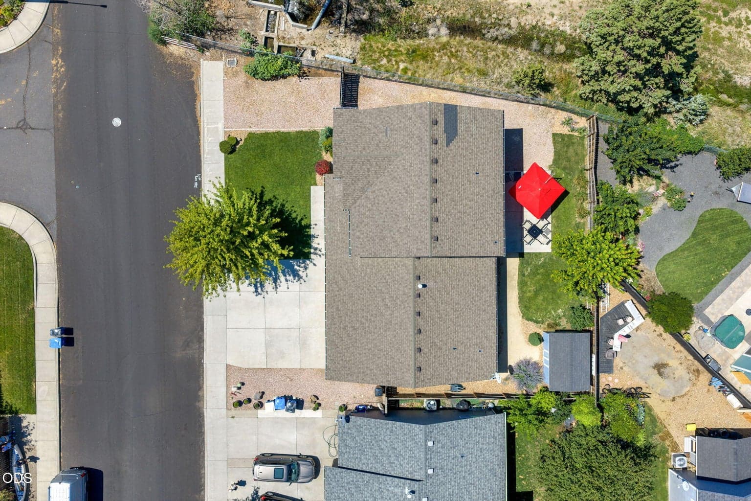Photo of 2197 NW Kingwood Avenue 42 of 47