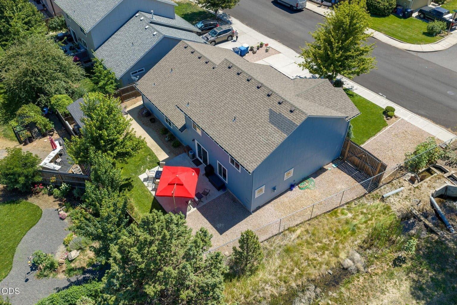 Photo of 2197 NW Kingwood Avenue 45 of 47