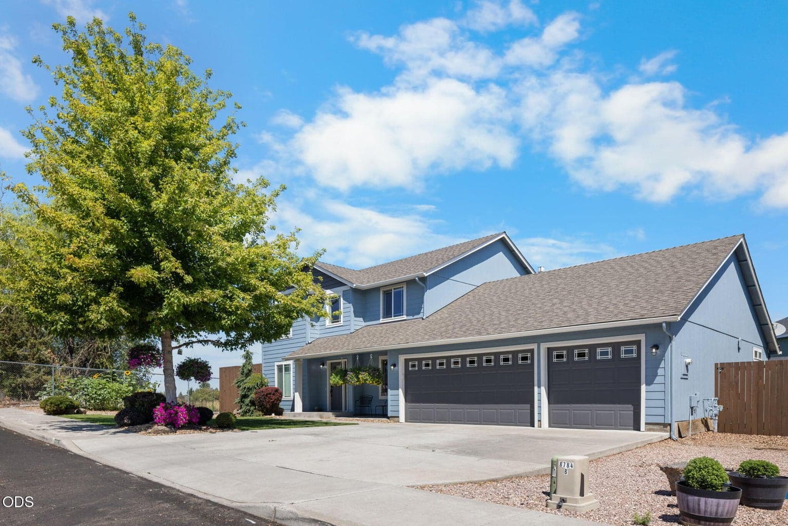 Photo of 2197 NW Kingwood Avenue 46 of 47