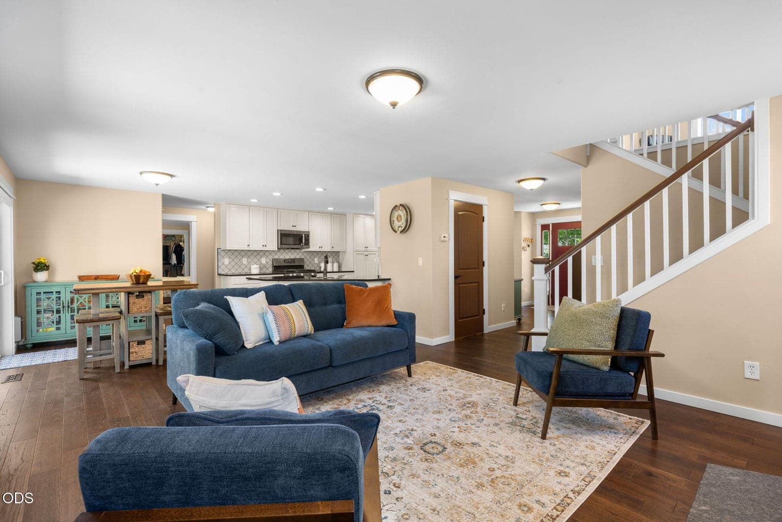 Photo of 2197 NW Kingwood Avenue 7 of 47