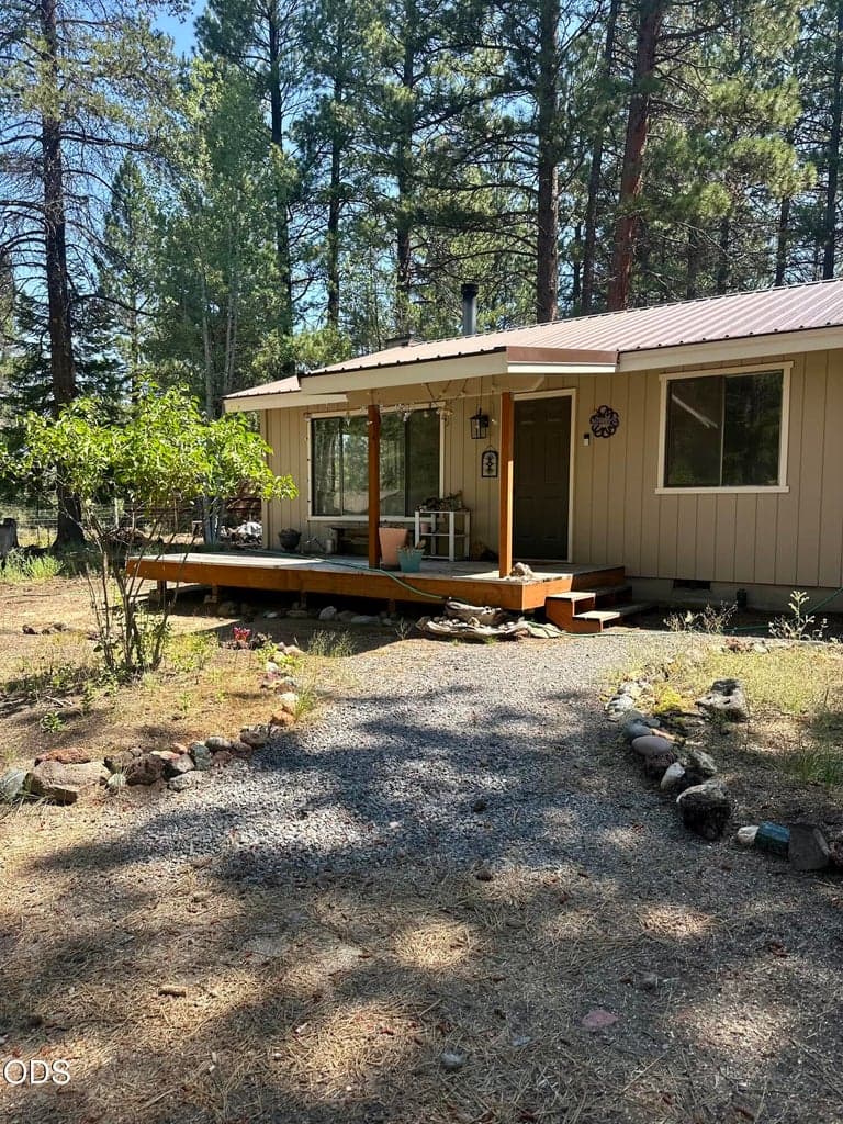 Photo of 51530 Riverland Avenue 3 of 51