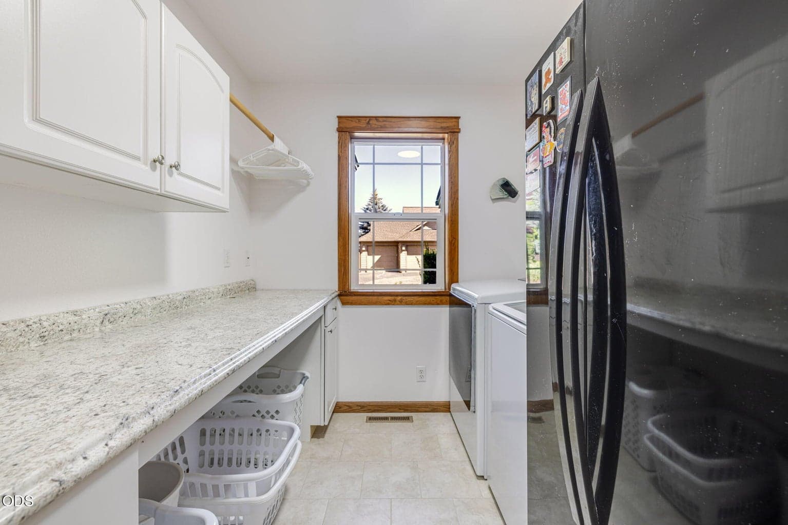 Photo of 3350 NE Stonebrook Loop 26 of 41