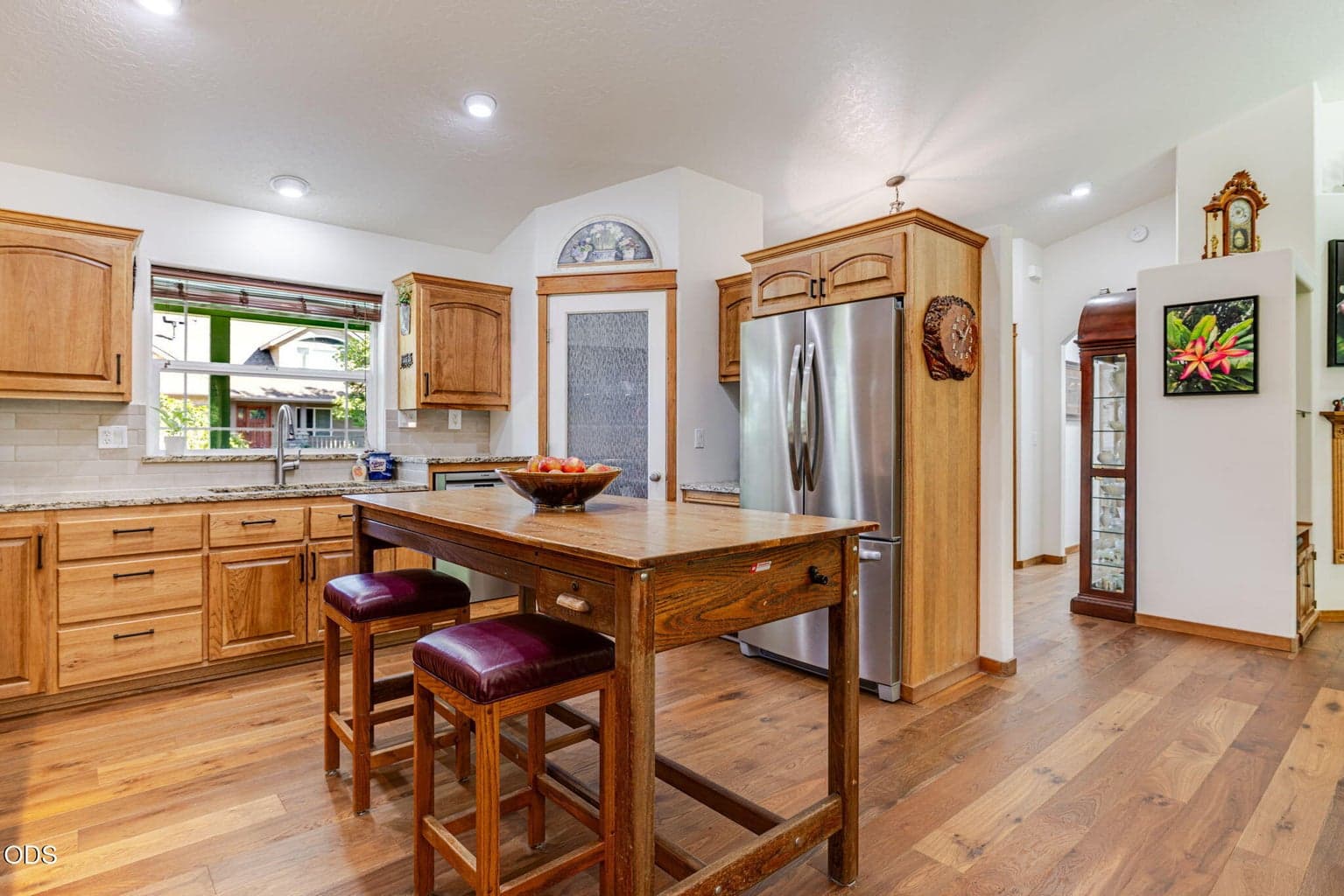 Photo of 3350 NE Stonebrook Loop 13 of 41