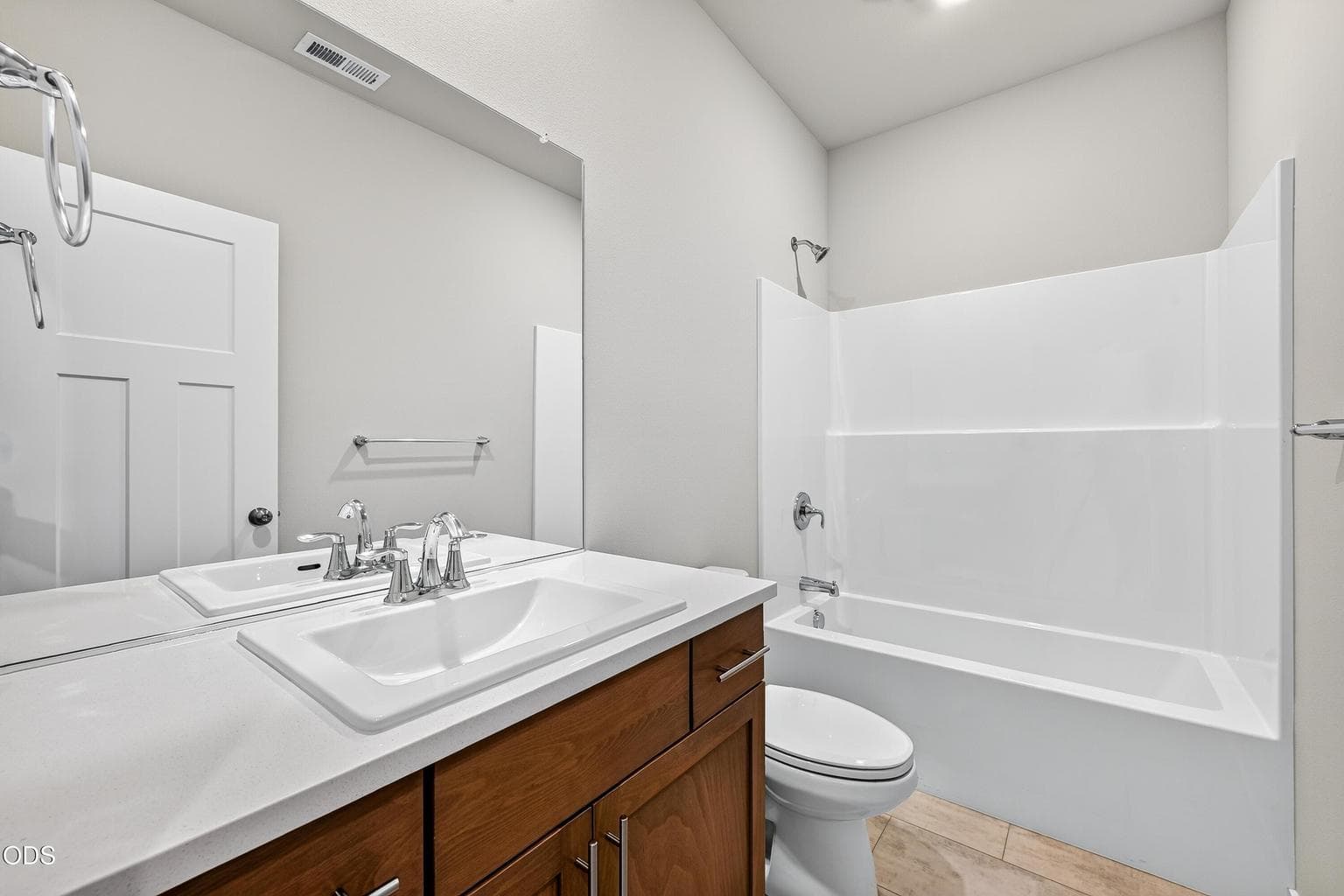 Photo of 2666 NW 26th LP North 19 of 47