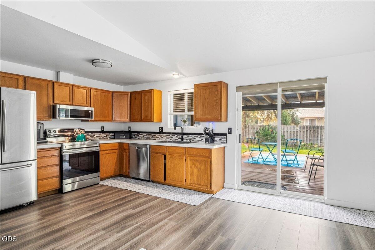 Photo of 3146 SW Pumice Place 8 of 30