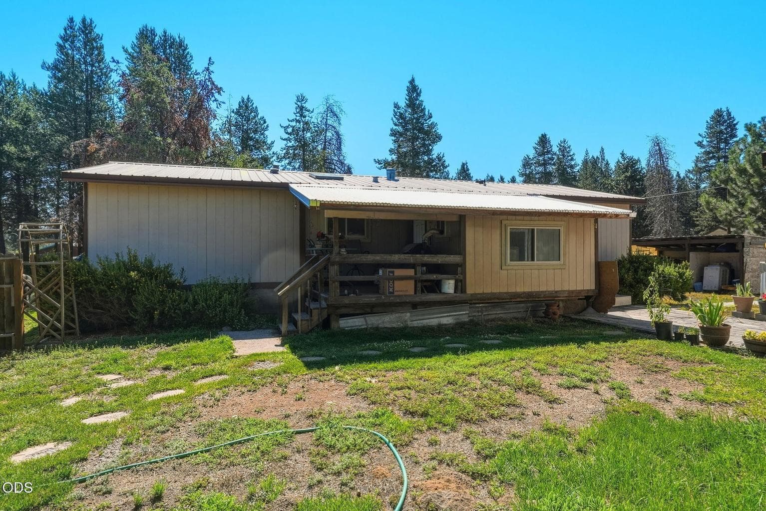 Photo of 53315 Bridge Drive 1 of 71