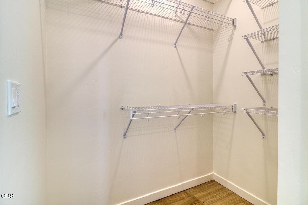 Photo of 894 SE Aquila Drive 16 of 28
