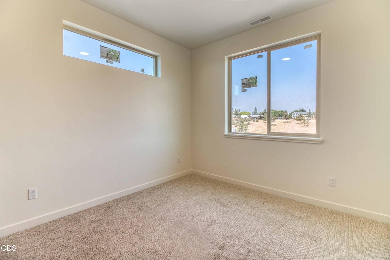 Photo of 894 SE Aquila Drive 13 of 28