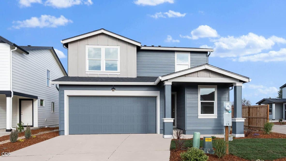 Photo of 2586 Addysen Park Way 1 of 28