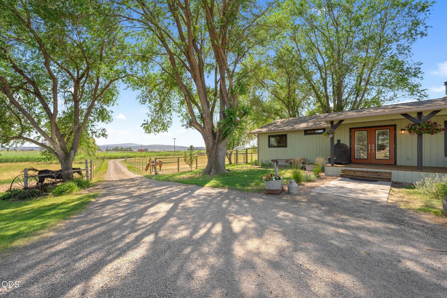 Photo of 7800 NW Lamonta Road 22 of 33