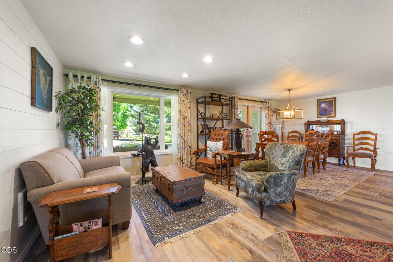 Photo of 7800 NW Lamonta Road 12 of 33