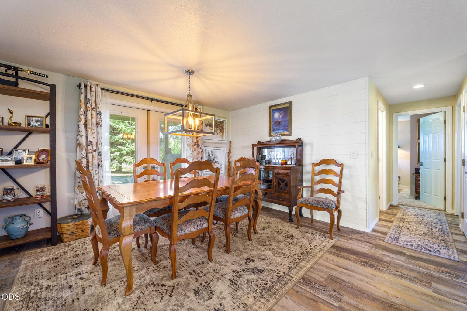 Photo of 7800 NW Lamonta Road 13 of 33