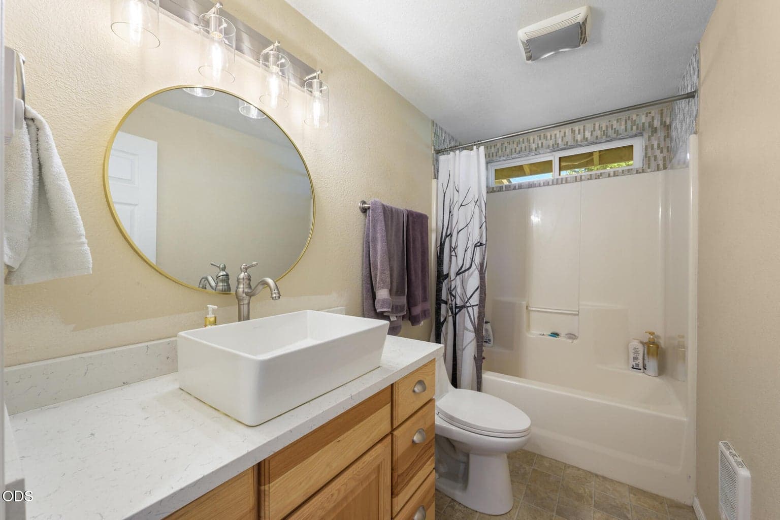 Photo of 7800 NW Lamonta Road 19 of 33