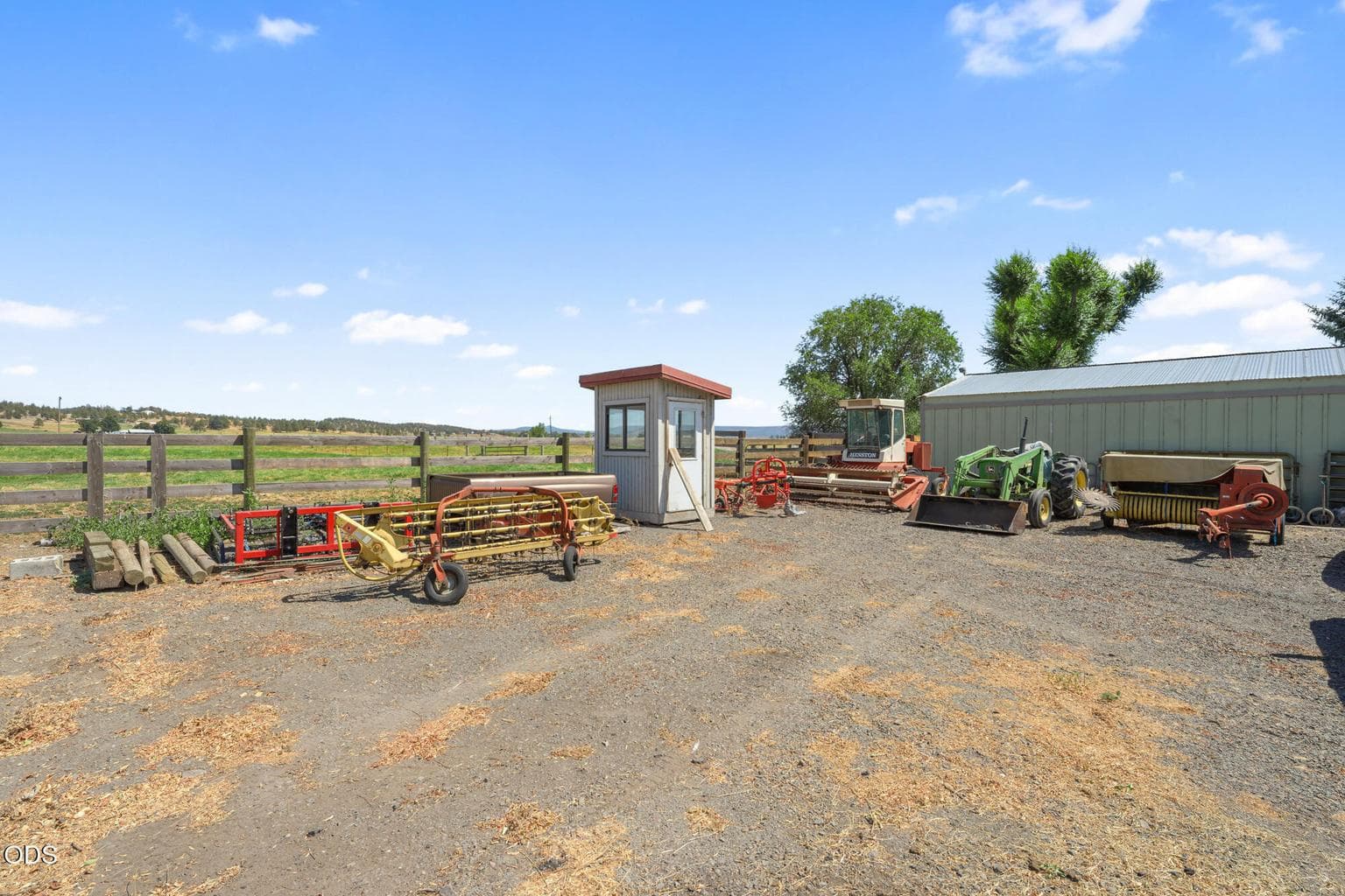Photo of 7800 NW Lamonta Road 27 of 33