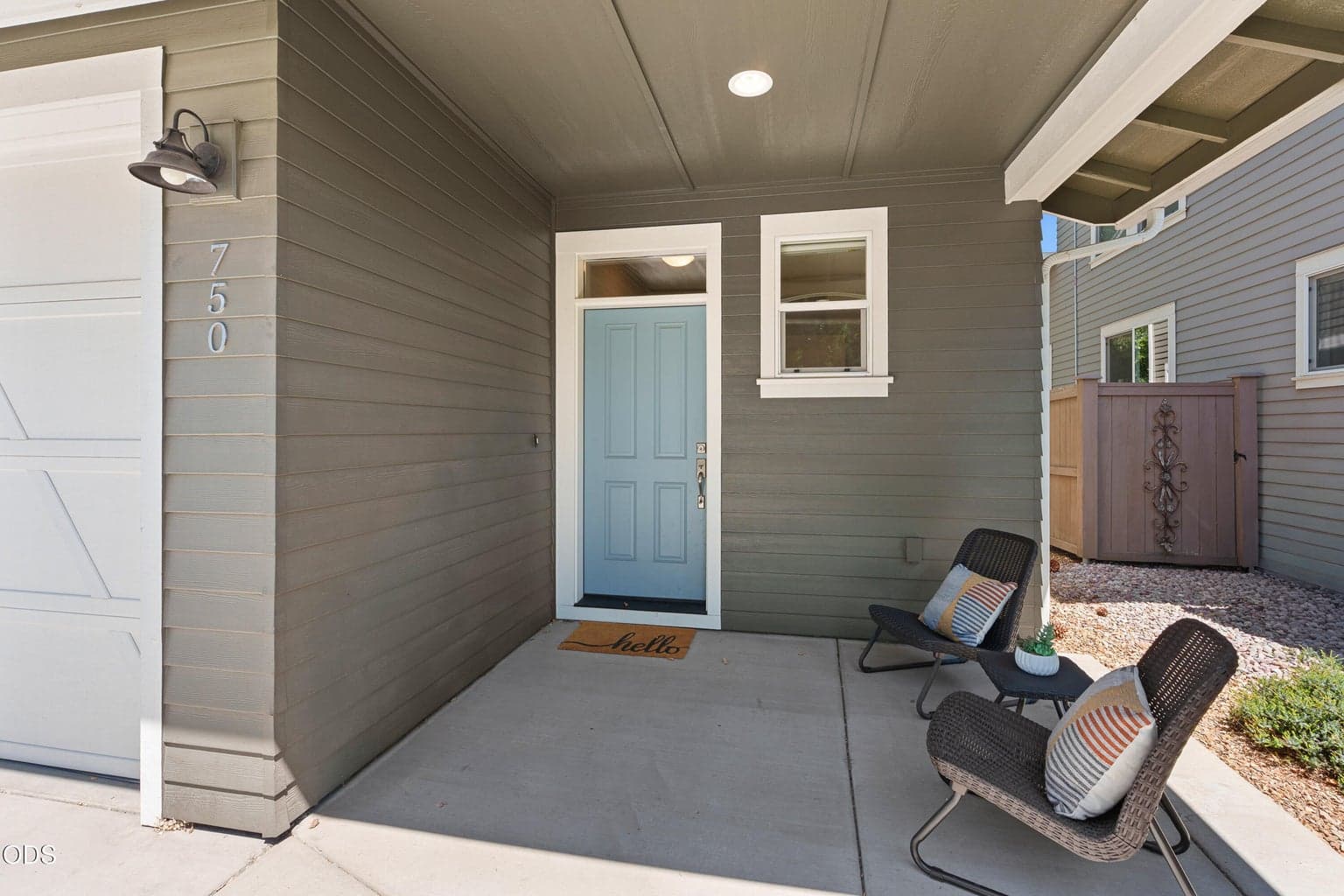 Photo of 750 Isabella Lane 3 of 39