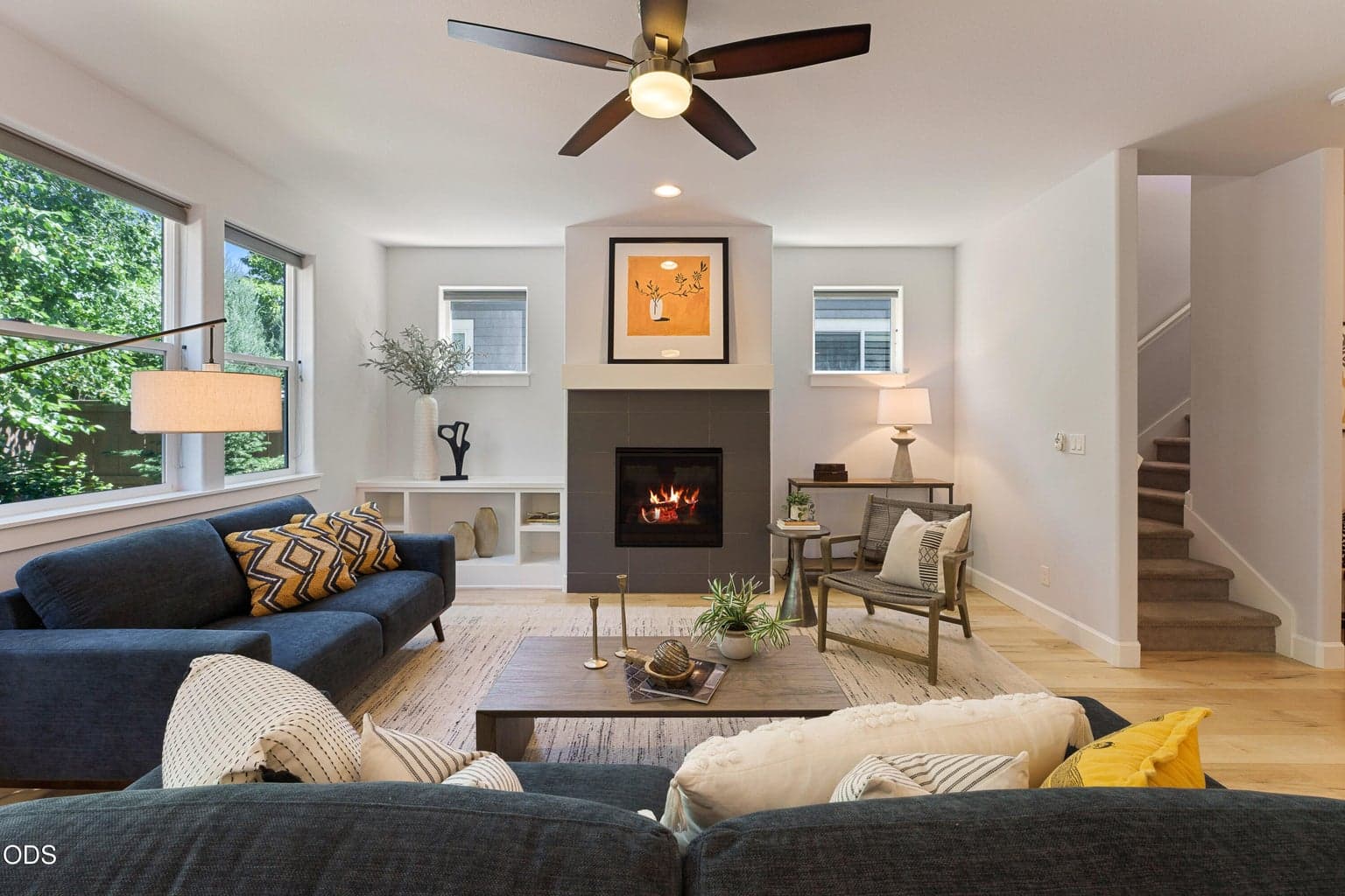 Photo of 750 NE Isabella Lane 8 of 39
