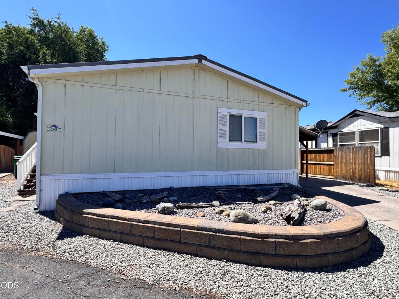Photo of 4647 Winter Avenue 1 of 26